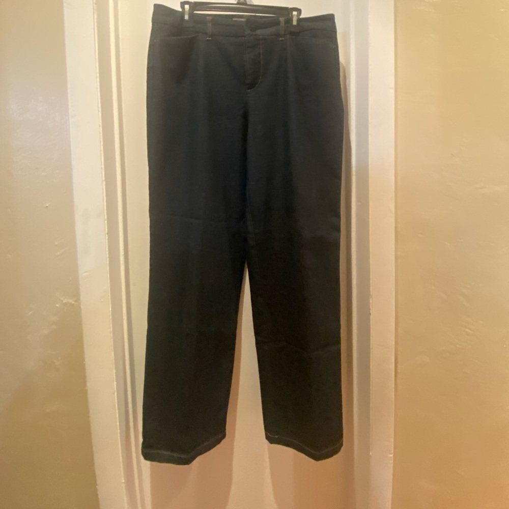 dark wash denim jeans